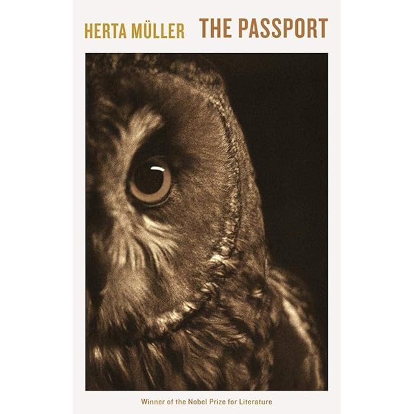 Amazon.com: The Hunger Angel: A Novel: 9781250032089: Müller
